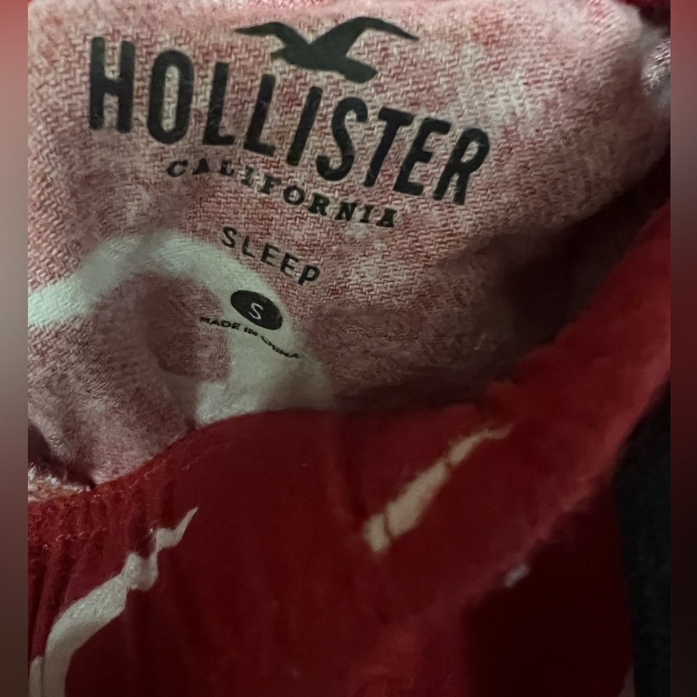 Hollister- Red Pants with white imprint- small, Sleeper pants- Pre-Owned - Picture 3 of 5